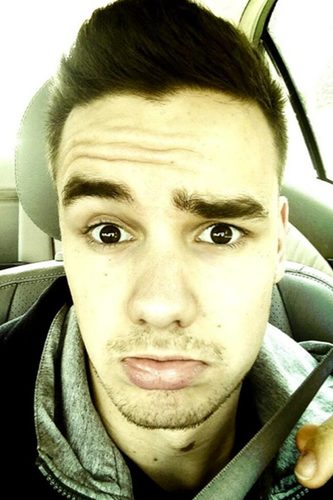 follow @l_iampayneee thanks.