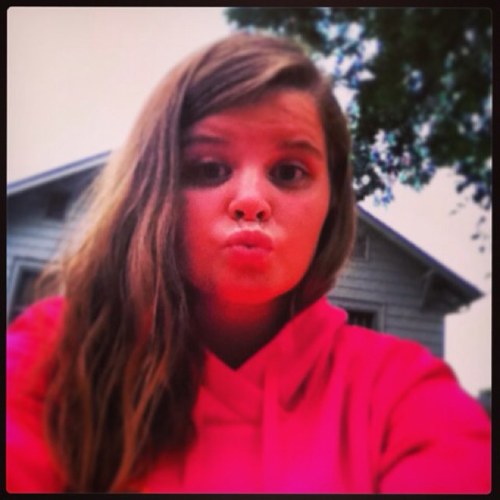 HolidayJoy11's profile picture. 