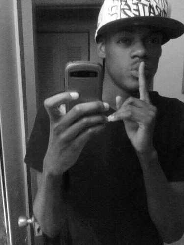 Was Up, Jus Call Me E Shiid Imma Cool Laid Back Type Nigga, Aye Fwm...But Follow Ah Nigga..For A Follow Back