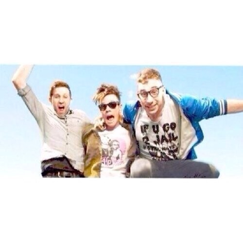 @xjackslaugh LIMIT ACCOUNT FOLLOW ME AND I'LL FOLLOW BACK!