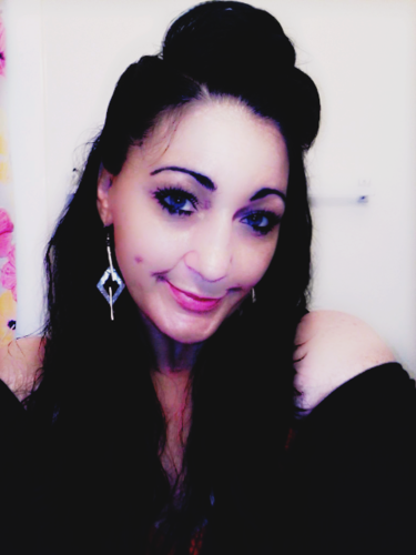 MissE2uboop's profile picture. 