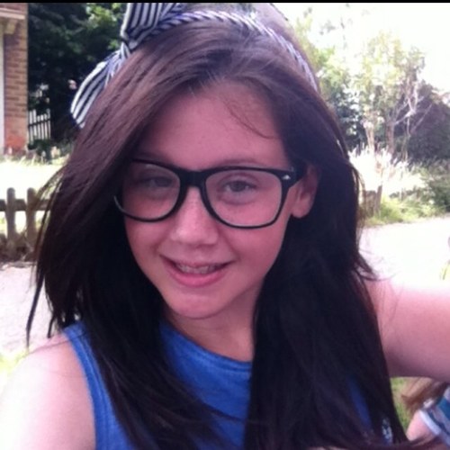 Followe and i will follw u back xx