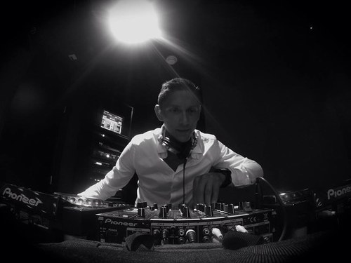 DJ COHONES | http://t.co/yyJo8oGdNz  | Funky, Disco, Classics & House | Work hard, party harder! | http://t.co/9K3TVAL7sE |