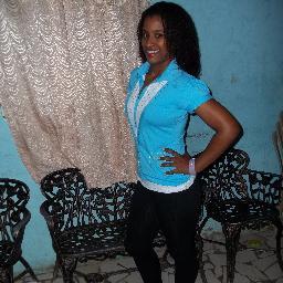 leudy11's profile picture. “Que fácil fue tocar el cielo la primera vez, cuando los besos fueron el motor de arranque“(❤ #FollowBackseguro  ❤ )