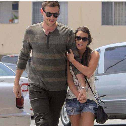 Finchel forever! Singer, new yorker, broadway, dreamer, taken, singer, actor, dancer, person :) love you finny bear(RP)