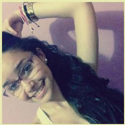 Você pode. Se quiser, você pode conquistar o seu destino, inventar a sua verdadeira vida. Sim, você pode. http://t.co/07cns1LUJK