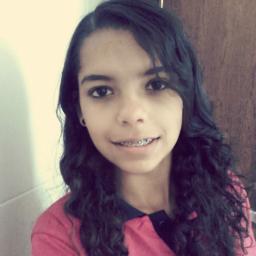 feliz,,chata,,timida,,doida::::tão euu