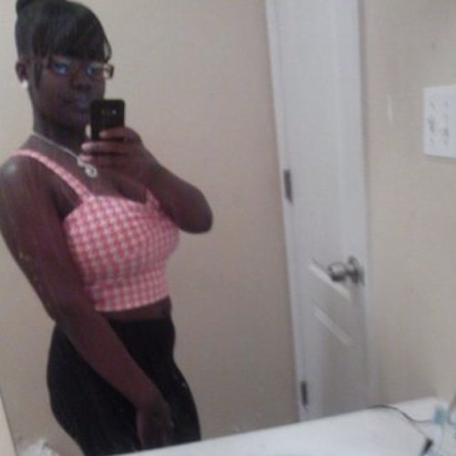 ayee follow me I follows back