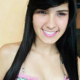 Tão chata , Tão boba , Tão perfeita , Tão ciumenta , Tão medrosa , Tão eu.