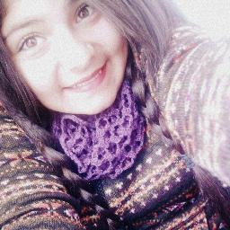 Holy , Me Dice Dani , Tengo 13 Años & Me gusta Aser  Amigos ♥ Soy Tierna aveces , Soy Muiiii Locka ajajaj , Si  queri conocerme Mas Agrega Al  Facebook♥