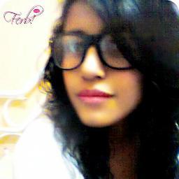 Me gusta lO difícil, me atrae lo cOmplicado y me enamOra lo impOsible!!  @INFER_NET Dios, Mi familia ☺, Mi novio ♥, Mis amigos...  ♥  ^_^    Followme!*