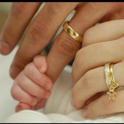 ㅤ اعِلم اَن جنوني بك لا ينتَهي♡ وَاعلم َبـ اَنَ النَبَض سَيَظل آنت..!