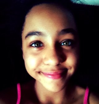 Hey follow me and i follow back.. Dont follow to unfollow ok? Ok bye