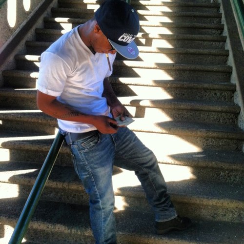 Follow me on ig @fly_boi_carter nd ill follow bac lyk on here