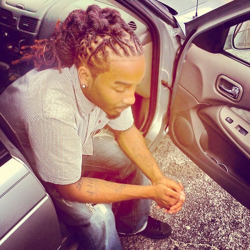 No need Jus follow my lead! Young Mafia #2513 24/7 B.L.A.C.C. hippy....instagram: whybriccs .../$100...$50/..#bobmarley