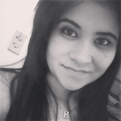 →Euu queroo.
Euu PossO.
Euu coonsiigO ←
●๋•Siimplees αssiim ~