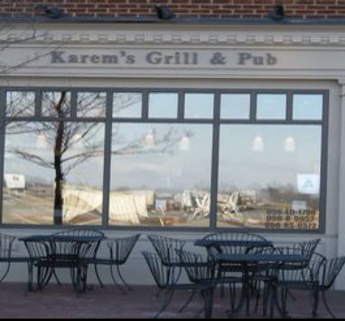 9424 Norton Commons Blvd 
Prospect KY 40059
 Full Restaurant and catering services available.