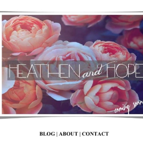 Handmade, Vintage & Indie. A curated collection and online boutique.