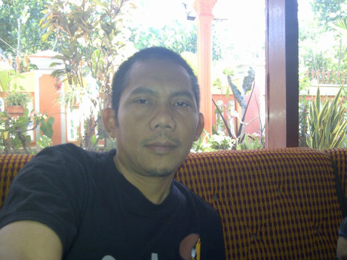 Lahir di Blitar Agustus 1967 Petani, Arsitek, Pengusaha
