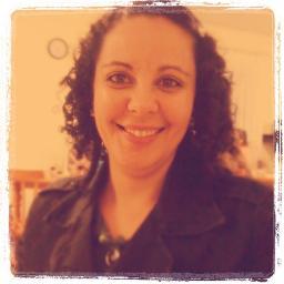 Discípula de Jesus, mãe, esposa e amiga.