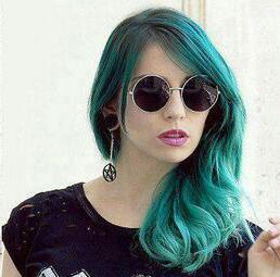 ◤ Biografia?
Nαo importα o quє єu diigα,
Vocє irα vαlorizαr pєlo quє vê,
julgαr pєlo quє ouviu
e opinαr pєlo quє conhєcєu! 
 ツ◥ fb https://t.co/zROlYibGZb