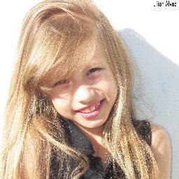 Sou Filha da @Rosy_dy_Jesus Follow @BSideProducoes Band @vinnceOficial / produtor @NortoonVinnce e @Nortoon2 ]