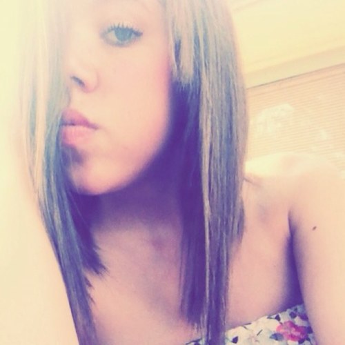 Just keepin it trill SINGLE the names jessica follow me Lufkin , Tx