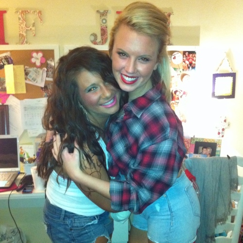 heather113091's profile picture. Celebrate we will, because life is short but sweet for certain.