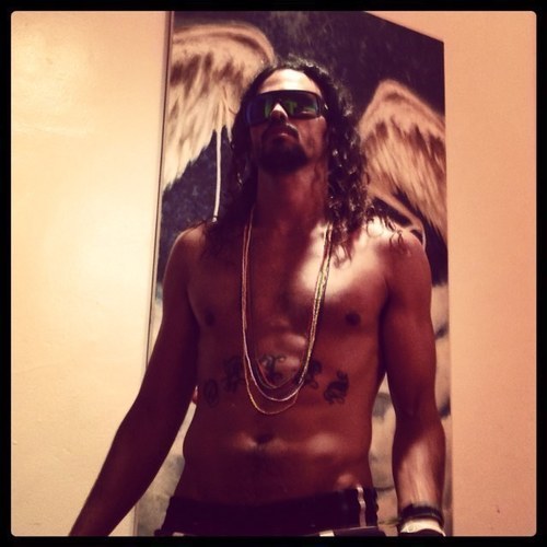 From Rio De Janeiro, R.J Brazil Capoeira/Music/Art/Crypto/StreetSurfing