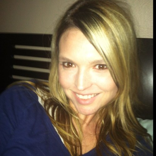 Lover of all things Harry Potter, coffee, hoodies and Seattle. Mother to three awesome puppies.