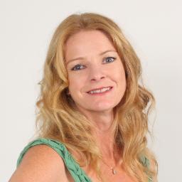 Passionate to achieve and teach the fusion of great health and abundance in life.