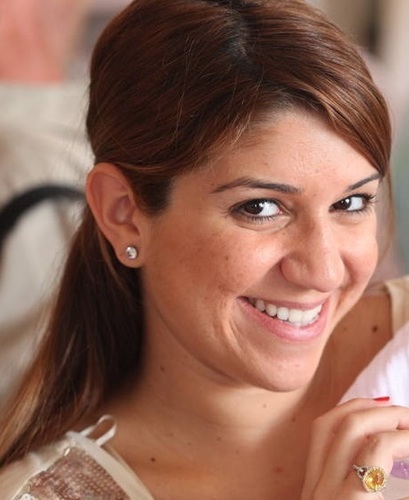 Full time mom, wife, Entrepreneur! Online moneymaker mom. I make 5k per month.