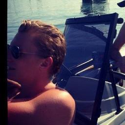Journalism student and travel lover. Keen for summer and love a beer at the beach.