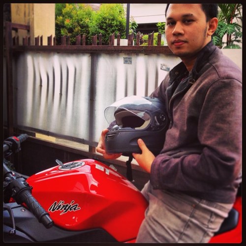 alypasya's profile picture. 