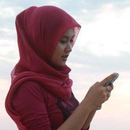 Percaya. Jika kita ikhlas, pasti Tuhan kan memberikan balasan yang lebih baik.