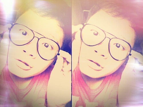 aaronpaul8's profile picture. Hello :)