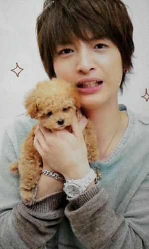 k-popでゎINFINITEが大好きでｼﾞｬﾆｰｽﾞでゎｷｽﾏｲが大好きですっ♡♡仲良くしてくださぃ