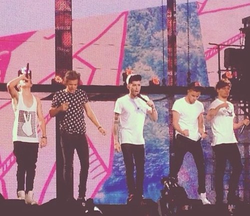Harry, Louis, Liam, Zayn, and Niall are the reason for my happiness. Buy 'Take Me Home' today! ❤