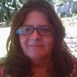 Retired Art teacher. I am also a decorative artist. Decorative helping artist and OneStroke certified instructor