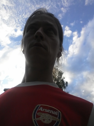 Jee! Arsenal. Parasta palloilua. Twiittaan mitä sattuu ja usein aiheeseen liittymätöntä. COYG!