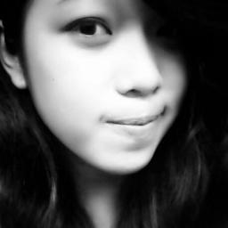 Hello ^.^ My name's 宝玉 & eng name's Jacy!!! I'm chinese. Very happy to make friends with all :)