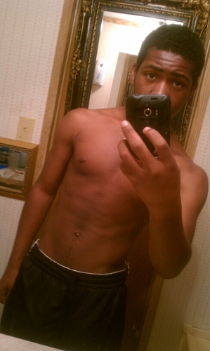 follow me on kik:coolboyswagg24