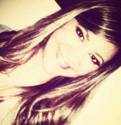 Estudante de Administração.Ariana.Generosa e impulsiva, falo pelos cotovelos, e mesmo assim, consigo ser tímida, braba e apaixonada pela vida!