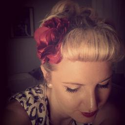 Music fanatic and avid gig-goer. Rubbish joke lover. We were born to be free range... la la la.
