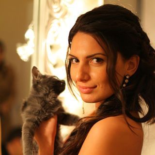 Enter My Show Where You'll B Greeted By A Modish, Classy & Attractive Woman! Create a free account and search for Lena.