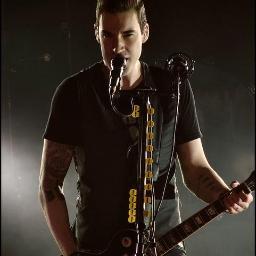 Johnny Darke | 18 | Famous Band | Vampire | Dating the lovely Drella D'Eath | //Nikki//