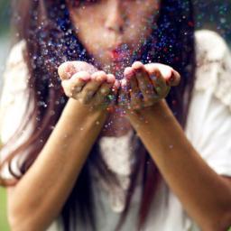 Ama con locura, despierta con ganas y sonríe sin motivos. Hija de Dios. #Directioner.