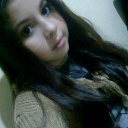 Teimosa, Chata, Insistente, Determinada, Directioner, Belieber, Mahomie And Lovatic.. THIS IS ME! ;)

segue? sigo de volta! :)