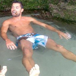 PabloSanva5's profile picture. Soy asi no escondo nada! me gusta hacer el payaso pasarlo bien y sobre todo ser feliz! :P muahaha!