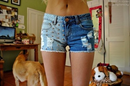 cuttersgirlxoxo's profile picture. Depressed
Self-Harmed
08.30.13 : succesfully recovered anorexia
Picture is not me
If you need to talk im here!